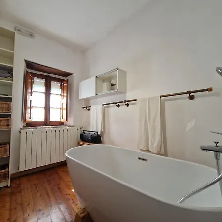Casa Ai Preti-country Tuscan In ルッカ